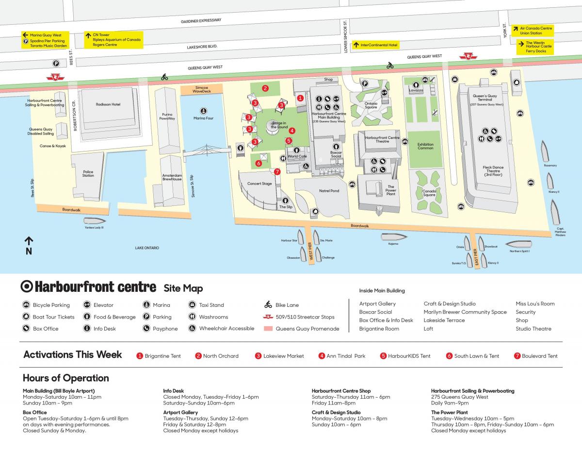地图的港湾中心的停车场